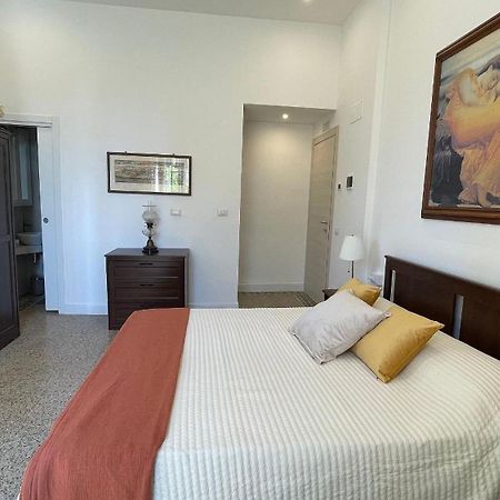 Villa Nanni Suites - Camera Anfiteatro - Lucca Dış mekan fotoğraf